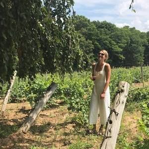 Meet your Posher, Melanie